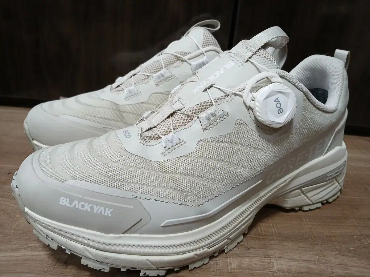 BLACK YAK ブラックヤク GORE-TEX ゴアテックス 265mm