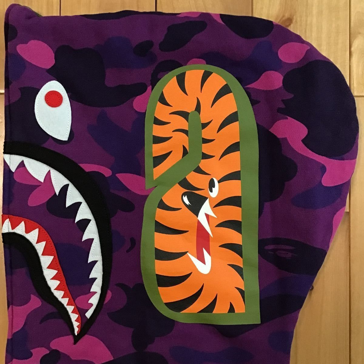 68cmx52cmpurple camo shark hoodie シャークパーカー