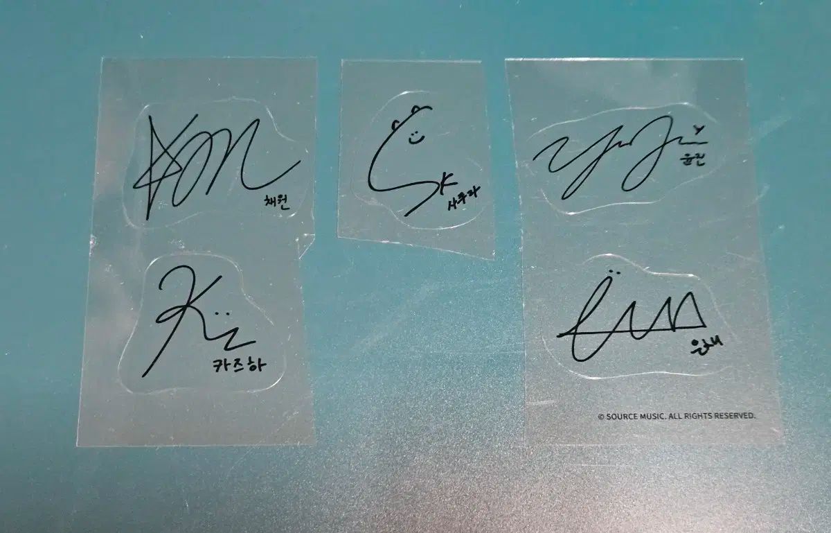 LE SSERAFIM FEARLESS 直筆サイン LE SSERAFIM FEARLESS 直筆サイン