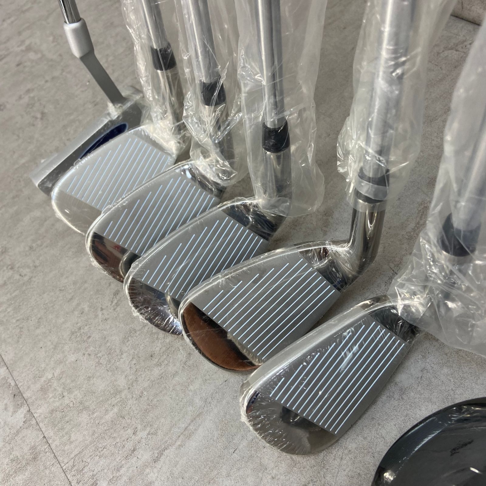 4.キャロウェイ　初心者オススメ　ゴルフクラブ　メンズセット　右利き　12本 4.キャロウェイ 初心者オススメ ゴルフクラブ メンズセット 右利き 12