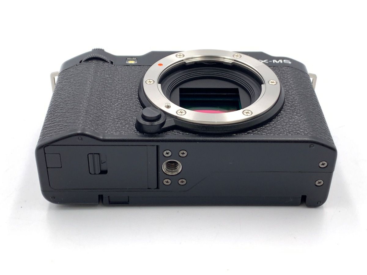 最高品質を待つ！ フジフイルム X-M5 ボディ ブラック