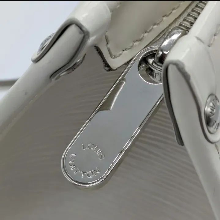 ルイヴィトン エピ マドレーヌPM M5933J AR2097 イヴォワール