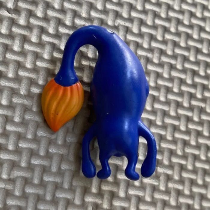オオヒレカワコビト　ガチャ オオヒレカワコビト こびとづかん ガチャガチャ ポーチ - メルカリ