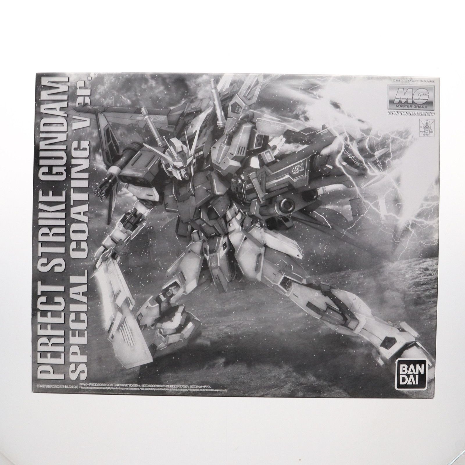バンダイ MG 1|100 GAT-X105 AQM|E-YM-1 パーフェクトストライクガンダム コーティングVer. 機動戦士ガンダムSEED シード プラモデル 0211632 バンダイ