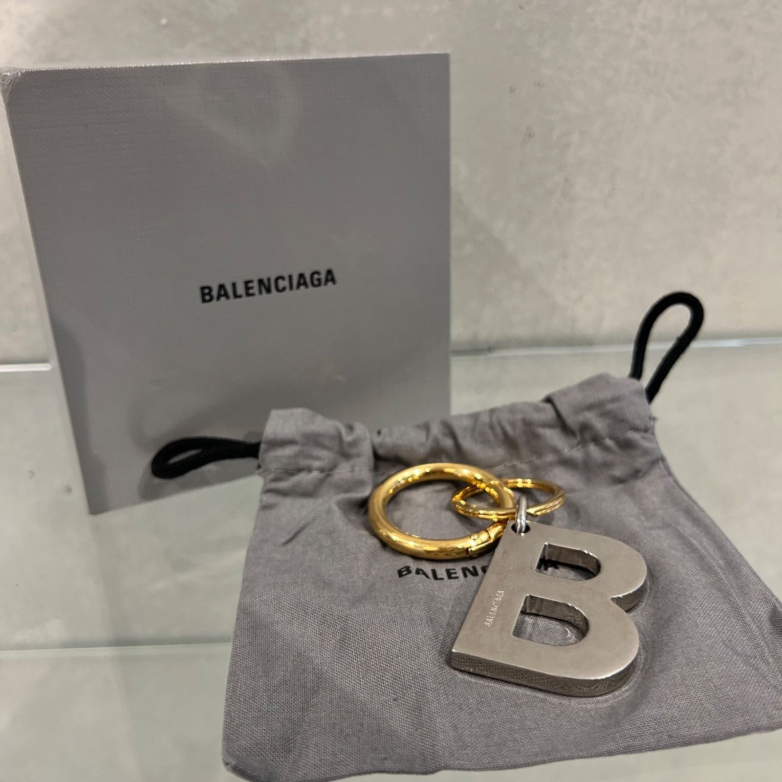 BALENCIAGAキーチェーン ゴールド