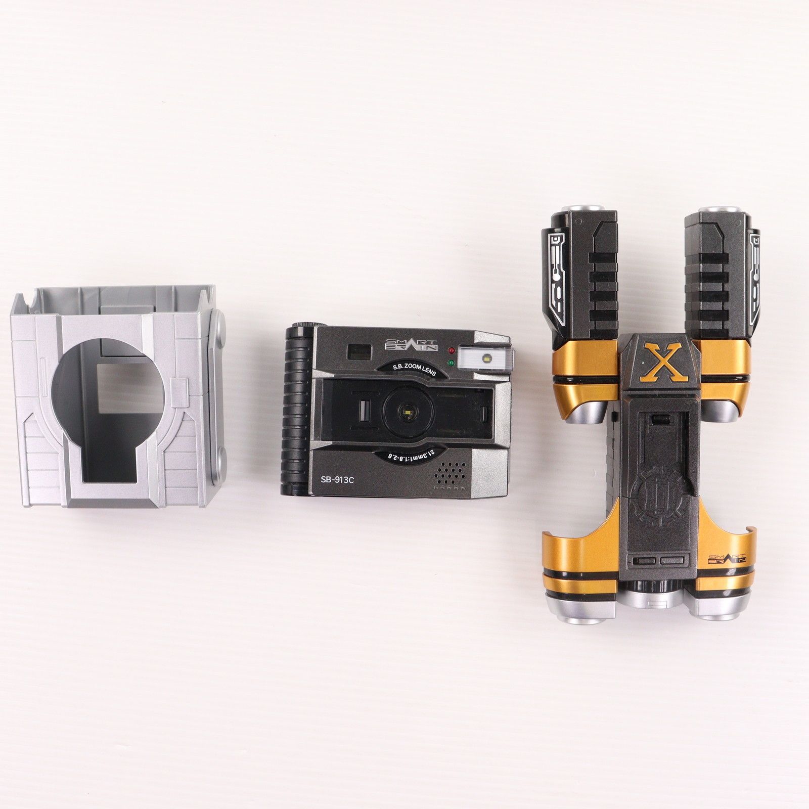 BANDAI - 【中古】開封 バンダイ 仮面ライダー555 COMPLETE SELECTION MODIFICATION CSM カイザギア[17][240017676103] 楽天市場】【中古】 仮面ライダー555(ファイズ) おもちゃ・玩具