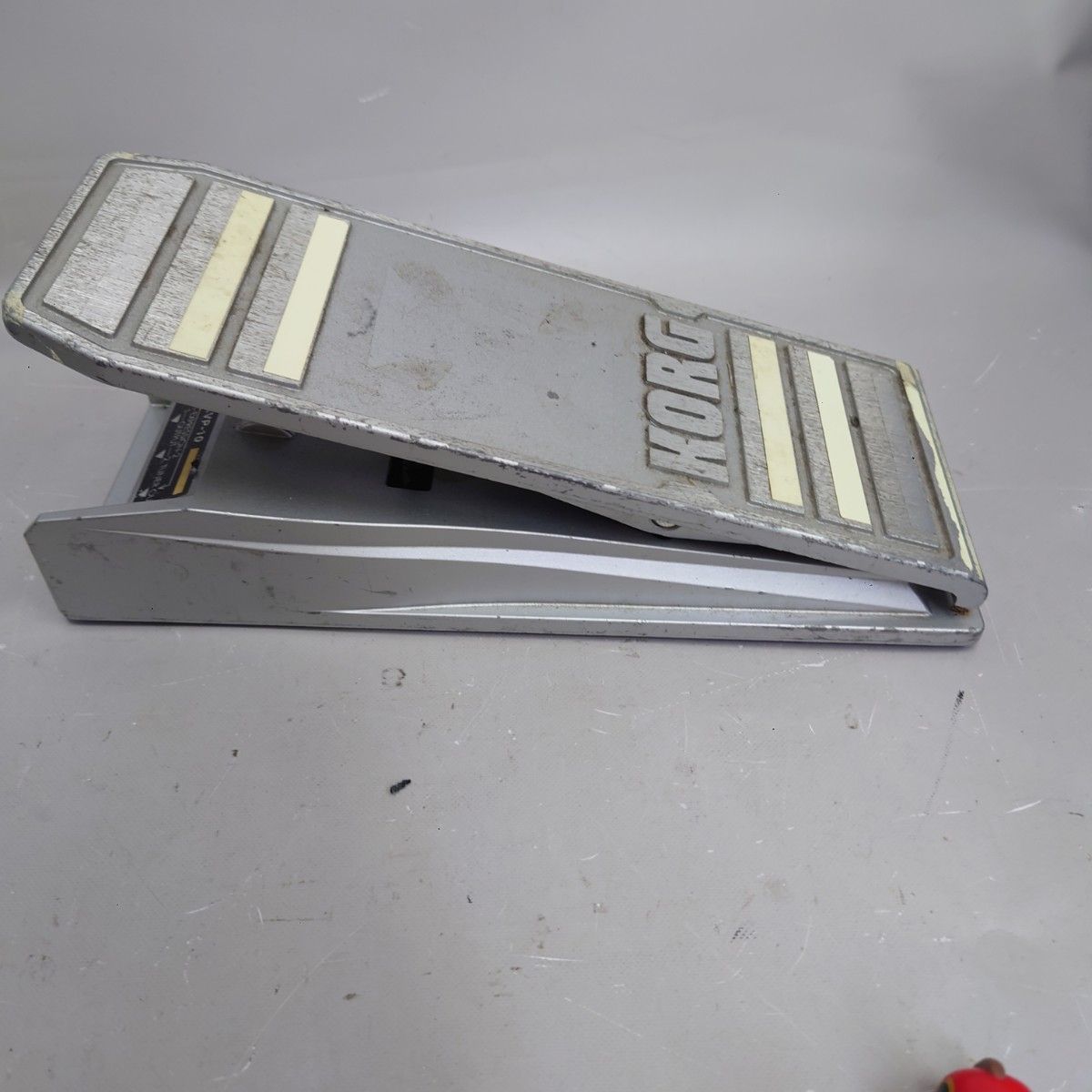 動作品】Korg XVP-10 ボリュームペダル エクスプレッション 本体