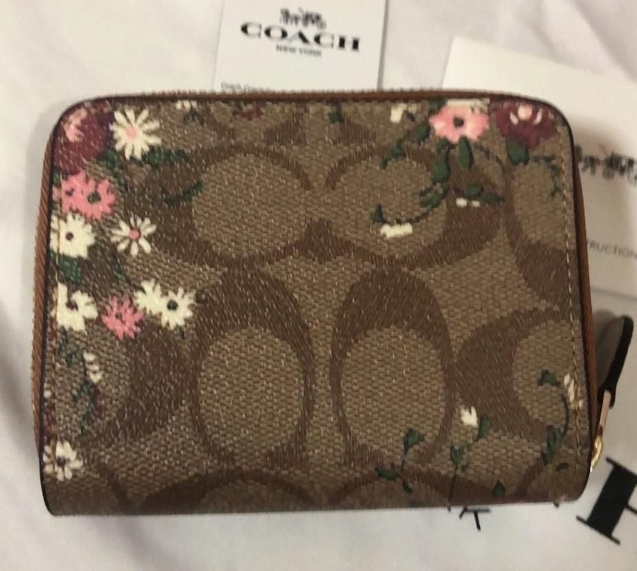 COACH コーチ 新品 シグネチャー 花柄 折り財布 レディース 小物 財布