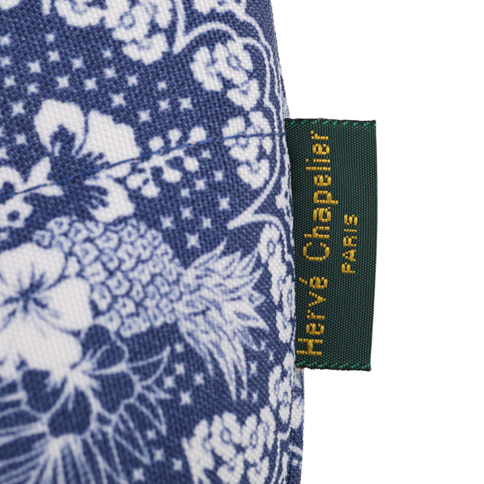 新品 エルベ シャプリエ 舟型ショルダーバッグ　ミニ　バンダナブルー 新品 エルベ シャプリエ 舟型ショルダーバッグ ミニ バンダナ