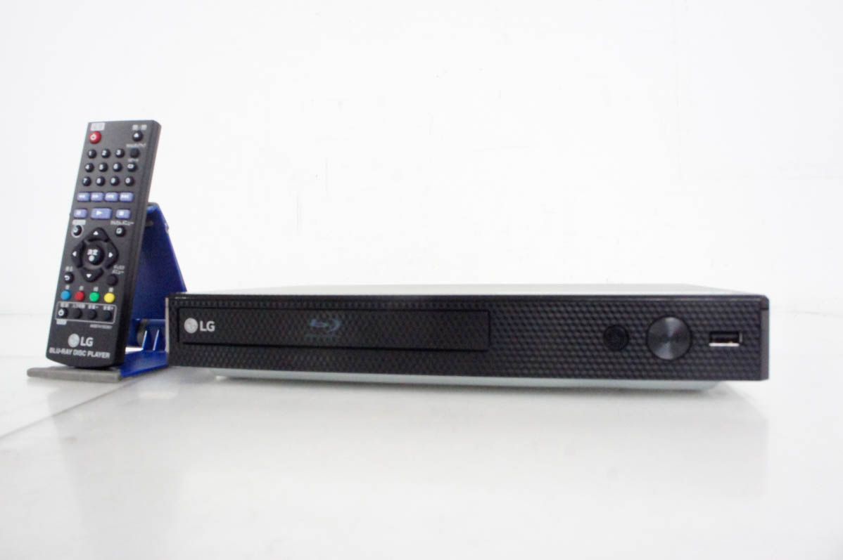 LG BP250 コンパクト ブルーレイ BD DVDプレーヤー 2021年製 中古