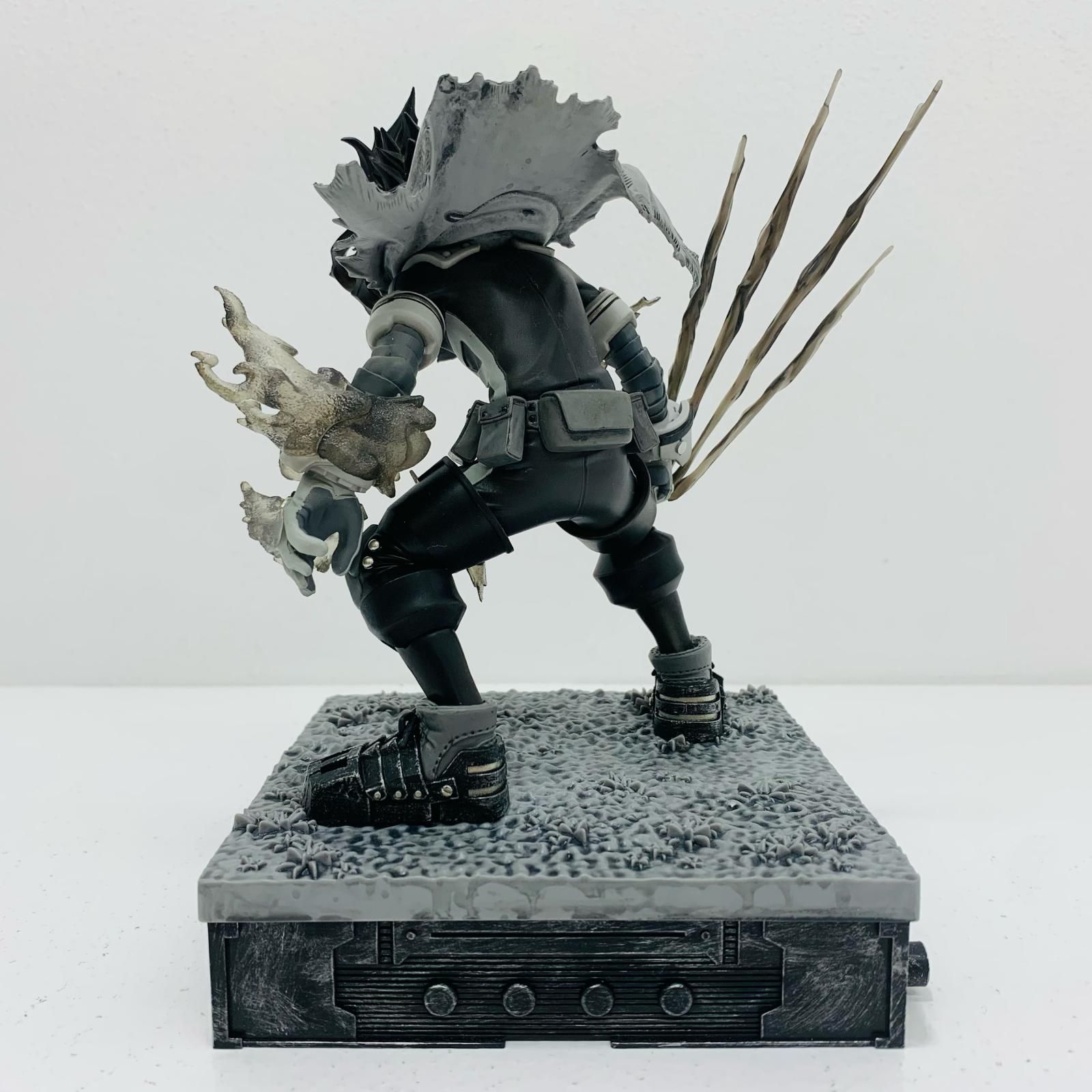 中古 フィギュア 僕のヒーローアカデミア DEKU BLACK JUMP OUT