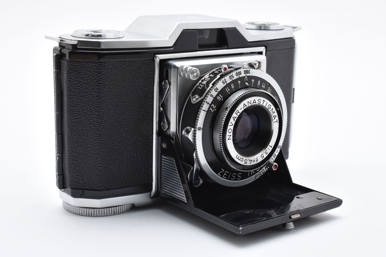 ☆希少品☆ ZEISS IKON IKONTA 35 522/24 Novar-Anastigmat 3.5