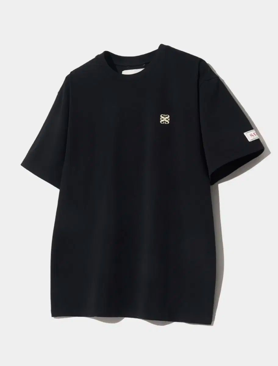 【雷市場（ポンジャン）商品韓国直送】SATUR(セター) 24SS 半袖Tシャツ