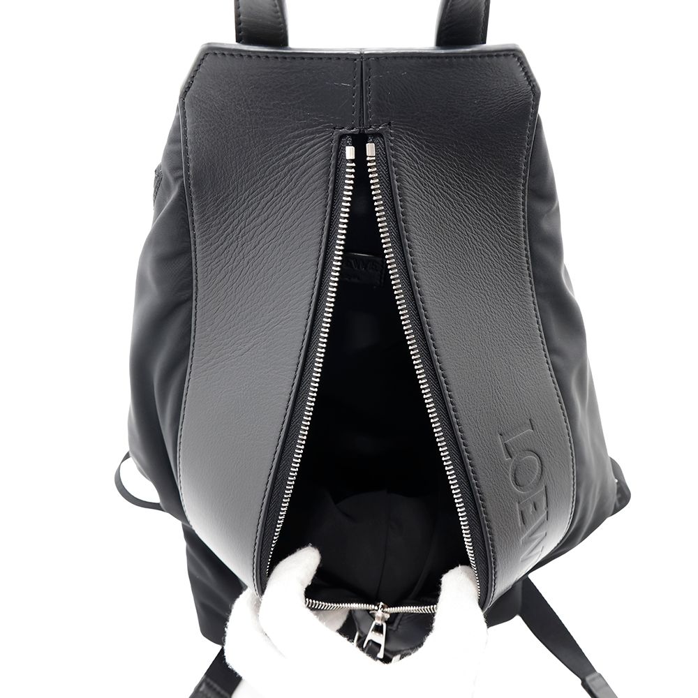 LOEWE ロエベ コンバーチブル バッグパック ナイロン×レザー 黒 LOEWE ロエベ コンバーチブル バッグパック ナイロン×レザー 黒 LOEWE