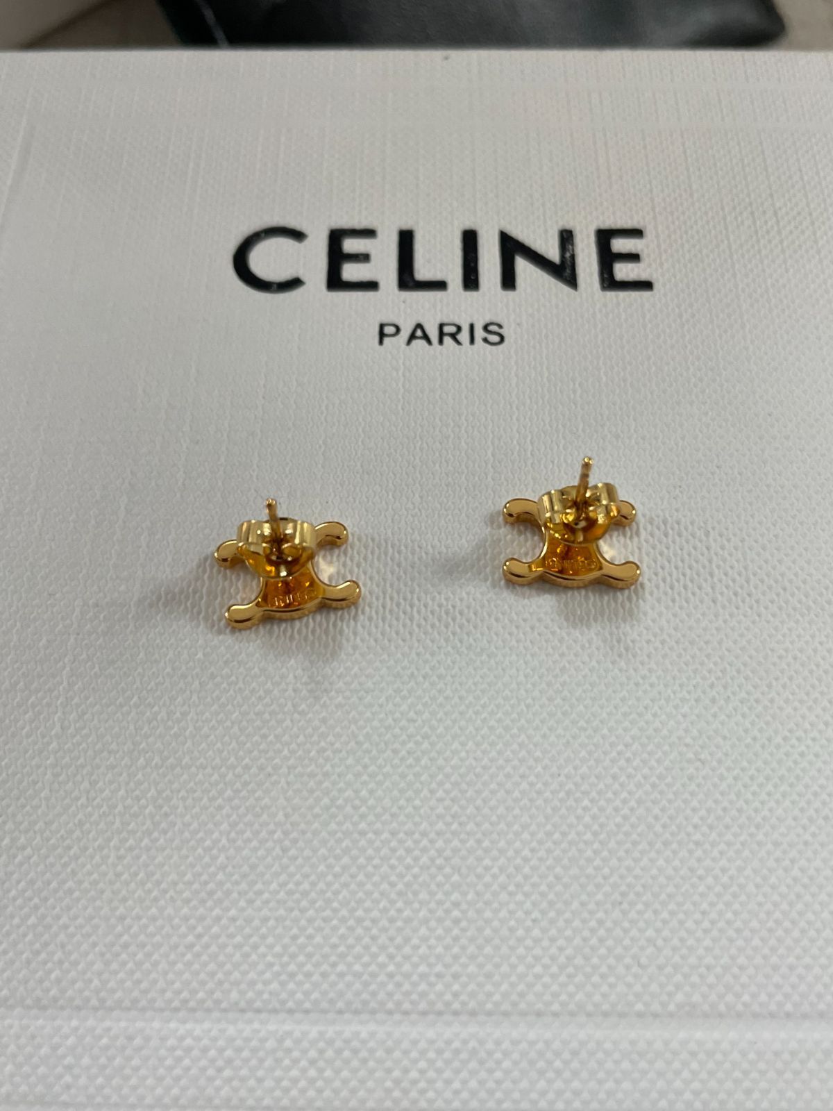 早い者勝ち！ CELINE ゴールドピアス 早い者勝ち！☆CELINE セリーヌ☆ ピアス ゴールド - メルカリ