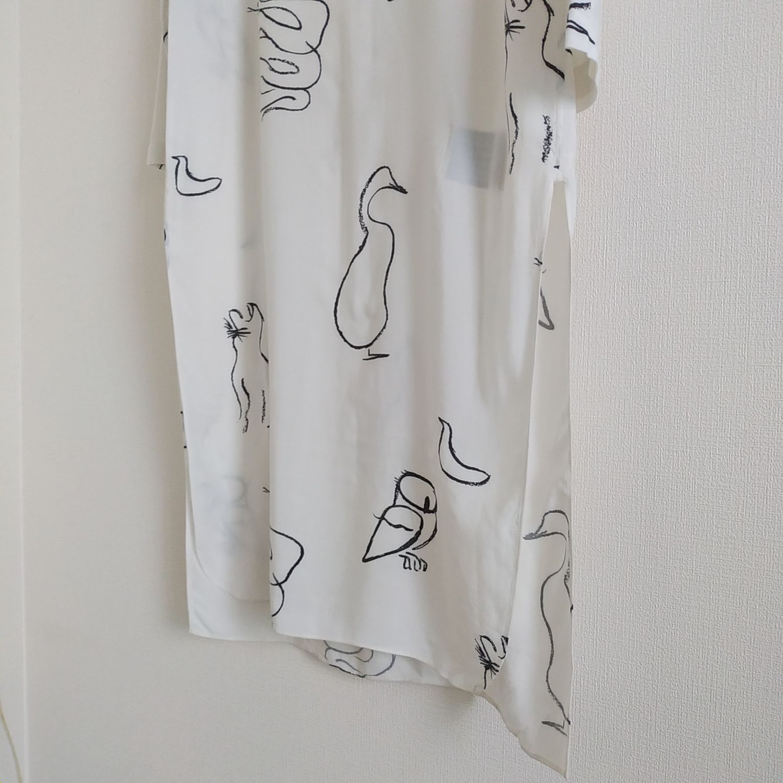 WRYHT／BAND COLLER LONG SHIRTS／ライト／ドローイング／アニマル柄  