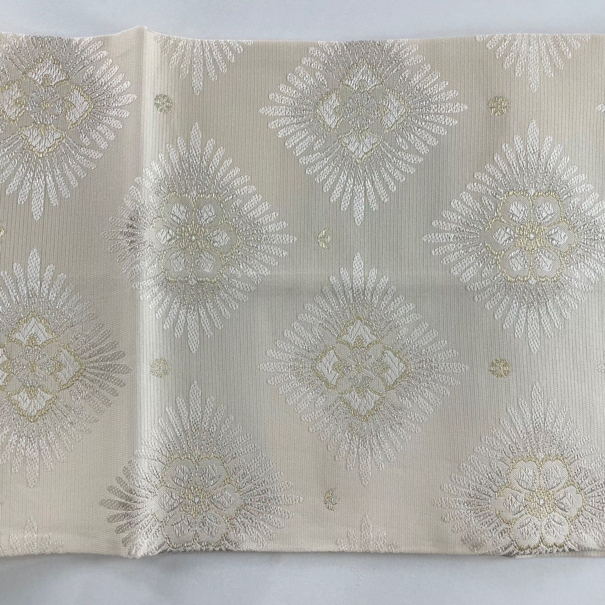 袋帯 秀品 夏帯 絽 花菱 花柄 金銀糸 クリーム 六通 正絹 【中古