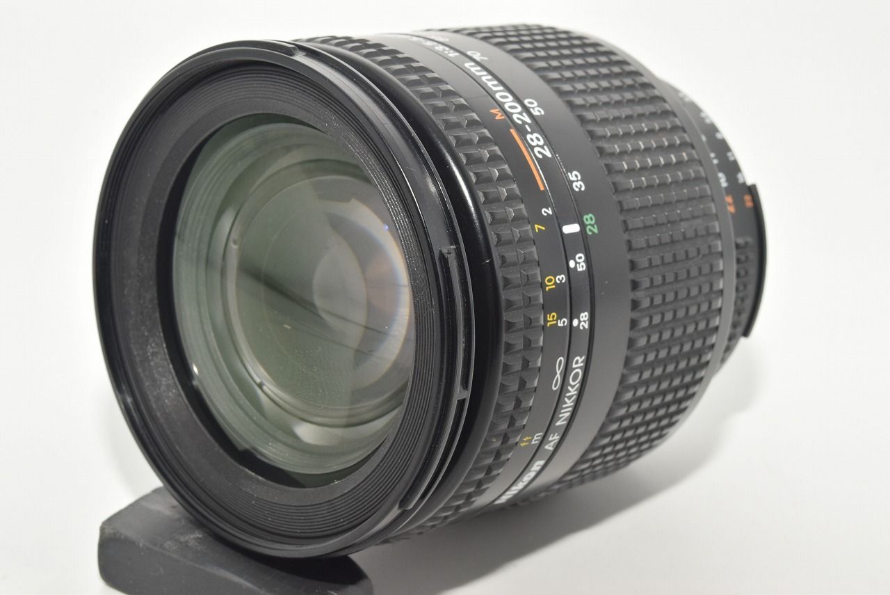 Nikon ニコン AF 28-200mm F3.5-5.6D