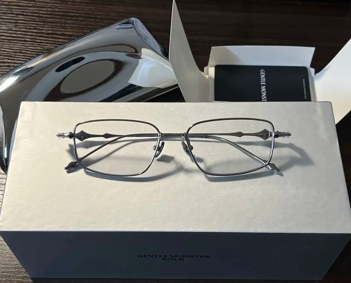 GENTLE MONSTER ジェントルモンスター ATOMIC-02 アトミック 02