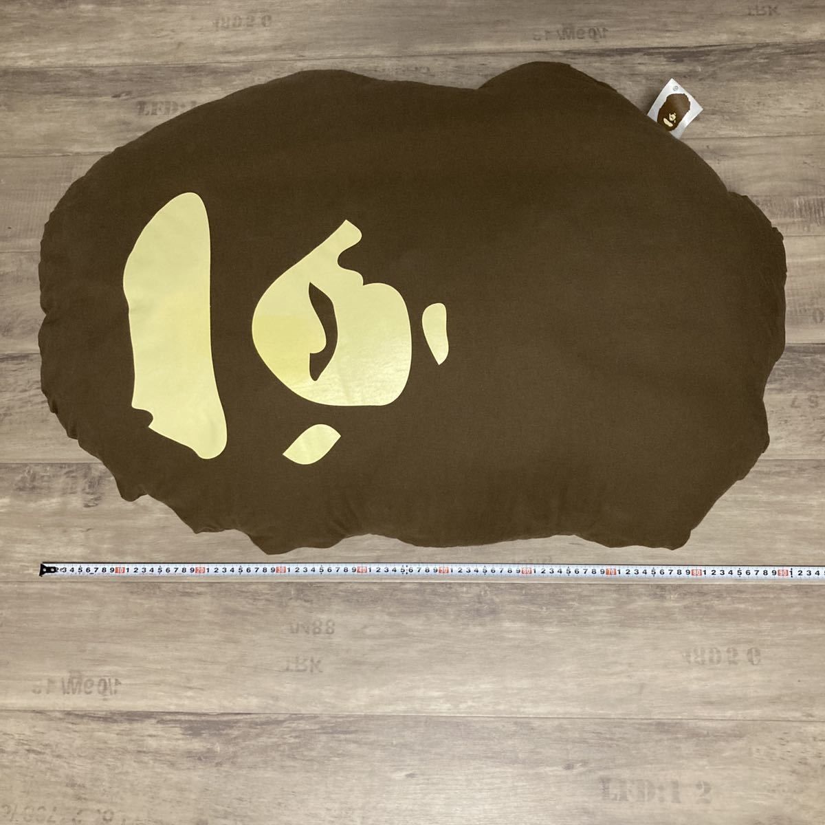 NFS限定 ビッグクッション BAPE APE ベイプ NIGO エイプ - メルカリ