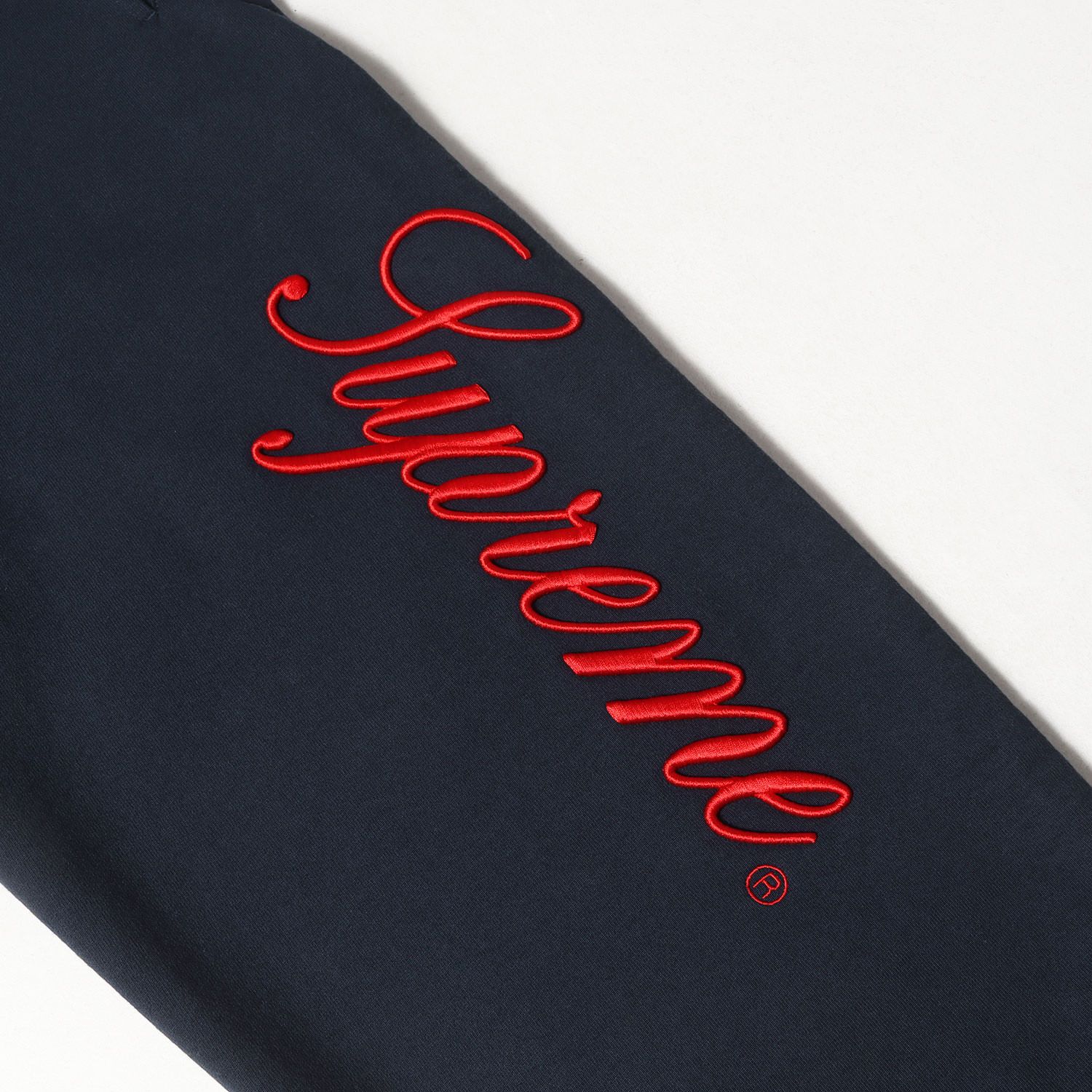 Supreme シュプリーム パンツ サイズ:M / 24AW スクリプトロゴ刺繍