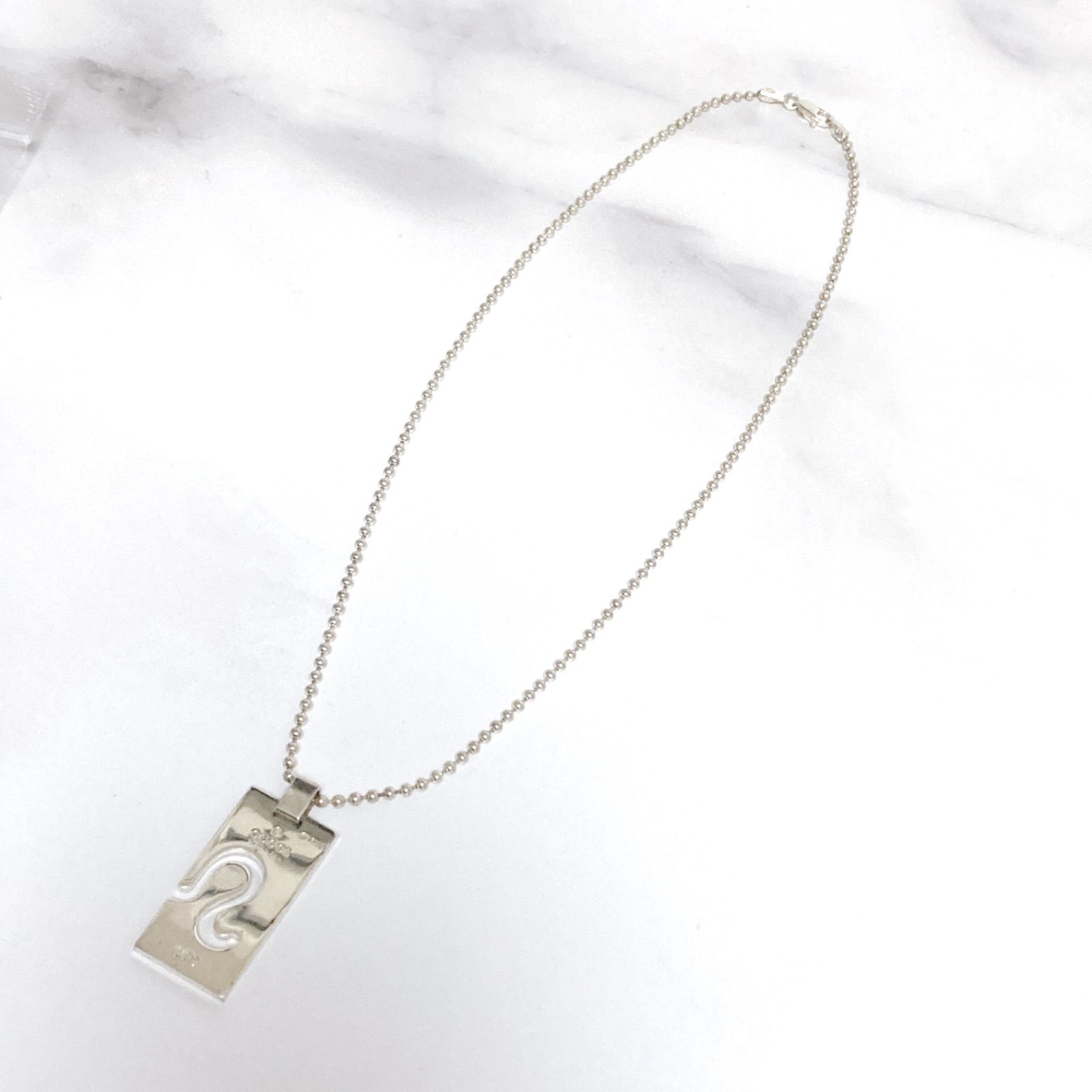 グッチ(GUCCI) ペンダントトップ LEO 獅子座 シルバーカラー