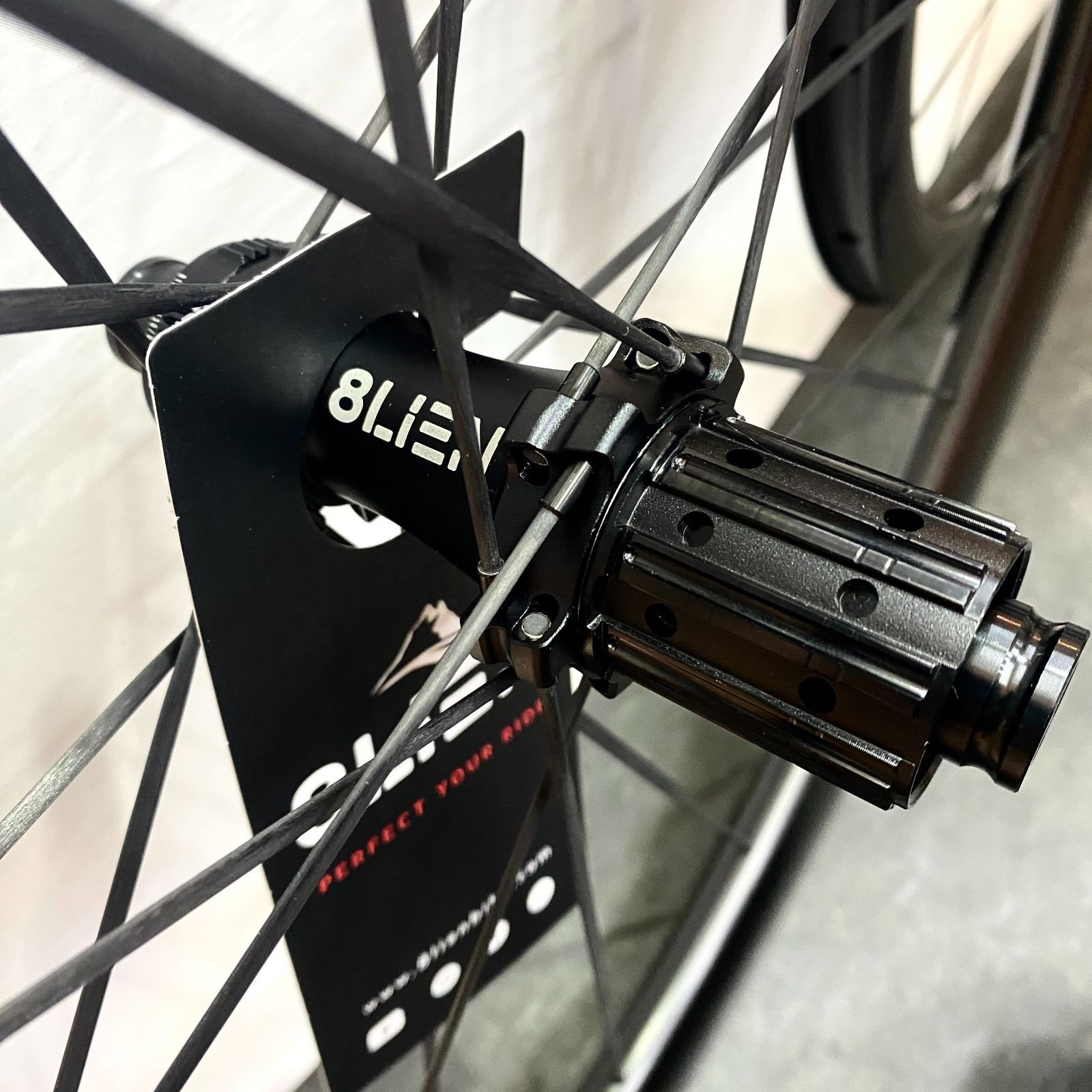 8LIEN（エイリアン）L5 Disc Carbon ホイール前後セット