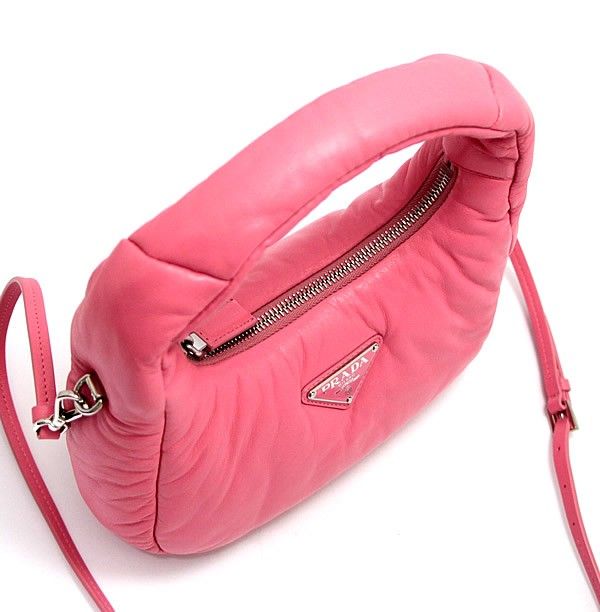 美品 プラダ PRADA 三角ロゴ ソフトパデット 2WAYバッグ ナッパレザー