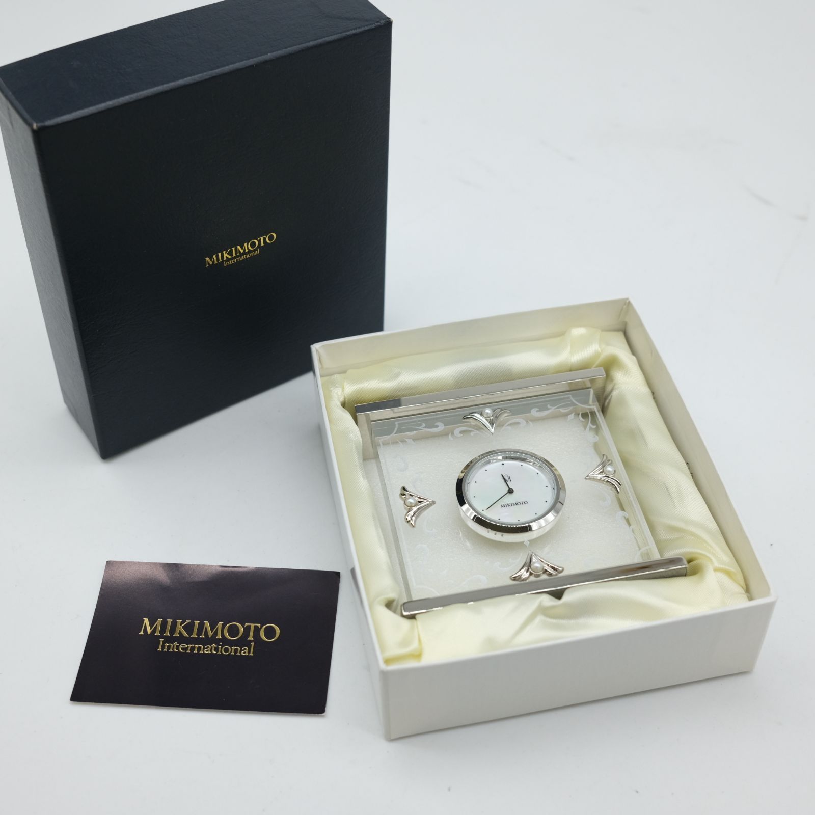 ミキモト MIKIMOTO 置時計 時計 ホワイト文字盤 パール ベビーパール