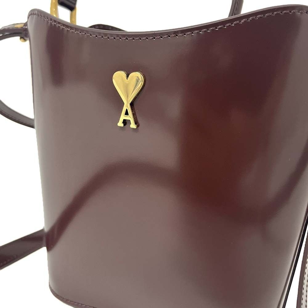 【新品・国内即発】AMI PARIS ULL720.AL0139 692 バッグ 新品 AMI PARIS ULL720.AL0139 692 バッグ - メルカリ