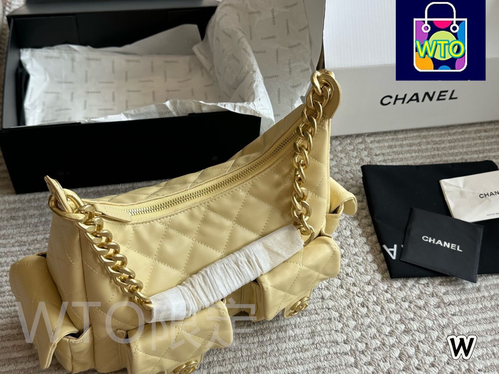 【シンプルで可愛い♪】CHANEL★24K スモールボウリングバッグ CHANEL シャネル スモールボーリングバッグ ブラック/ゴールド