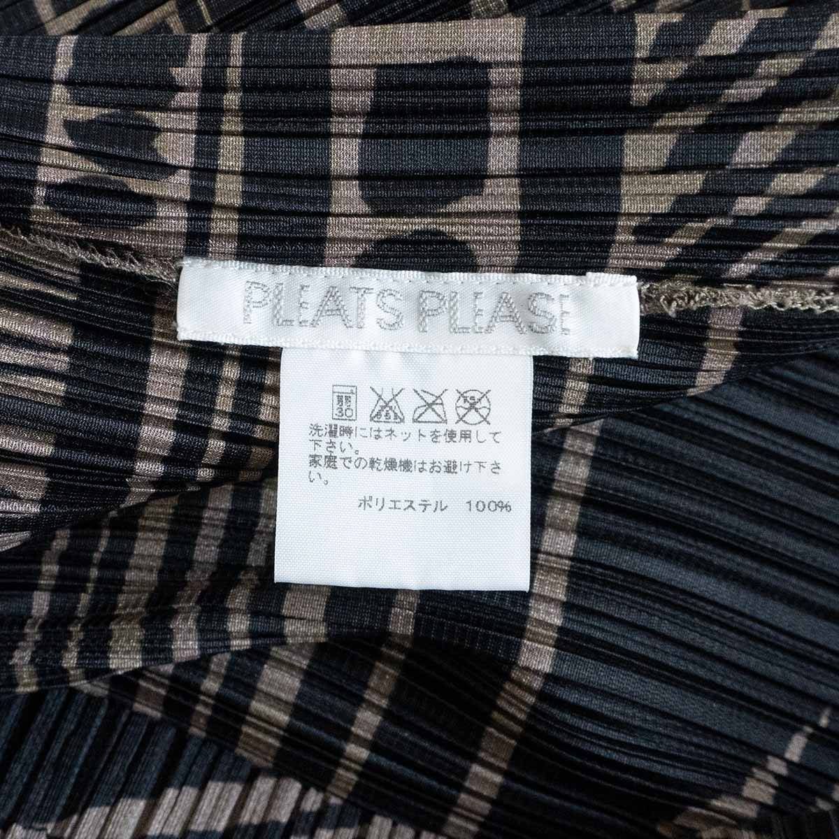 美品】PLEATS PLEASE【柄 ノースリーブ プリーツ カットソー