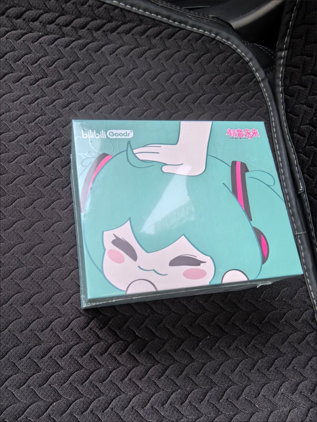 初音ミク billpods