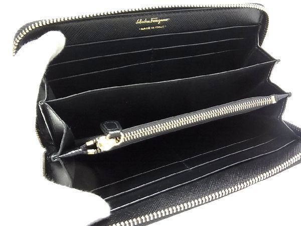 □新品□未使用□ Salvatore Ferragamo フェラガモ IY-22C132 ヴァラ