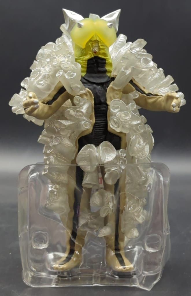 エクスプラス ウルトラ大怪獣シリーズ5000 プラチク星人 151