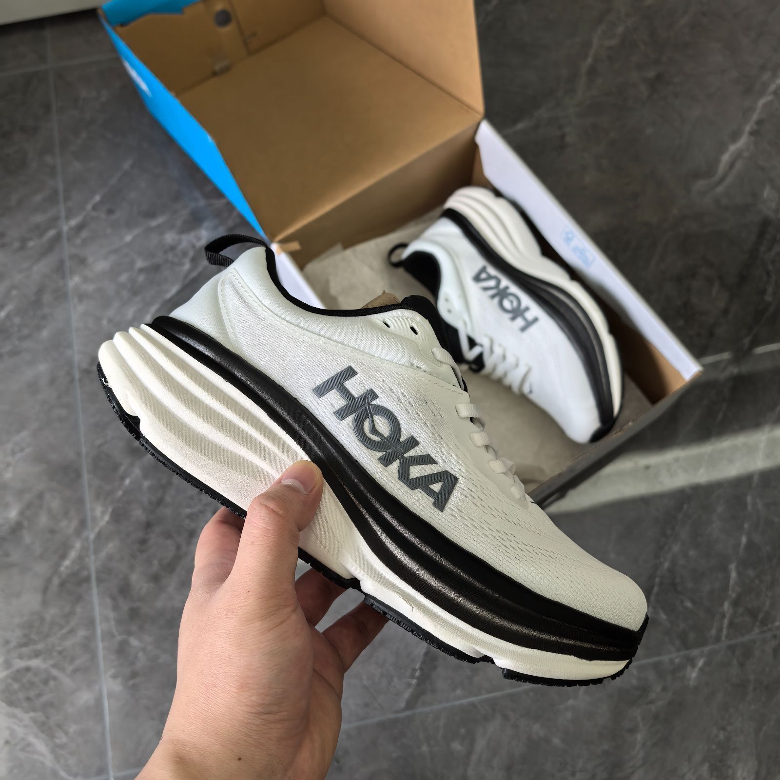 ホカオネオネ ボンダイ8 Hoka One One Bondi 8 22-29cm在庫 ホカオネオネ ボンダイ8 Hoka One One Bondi 8 22-29cm在庫