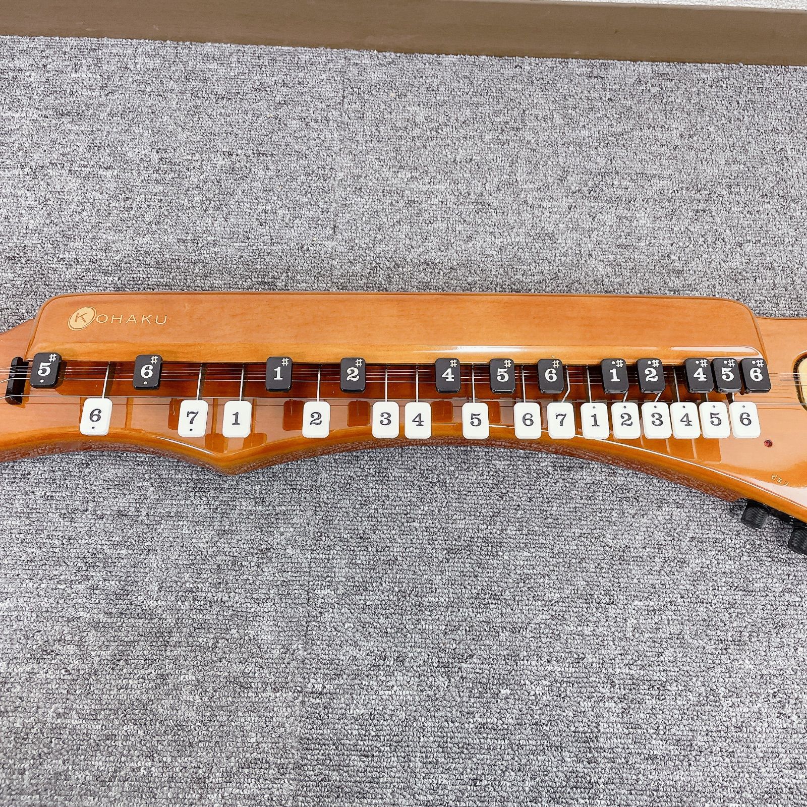 SUZUKI こはく 電気大正琴 和楽器 ケース付き