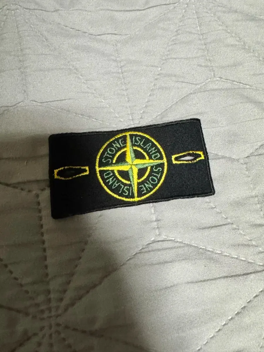 2025年最新】STONE ISLAND その他の人気アイテム - メルカリ