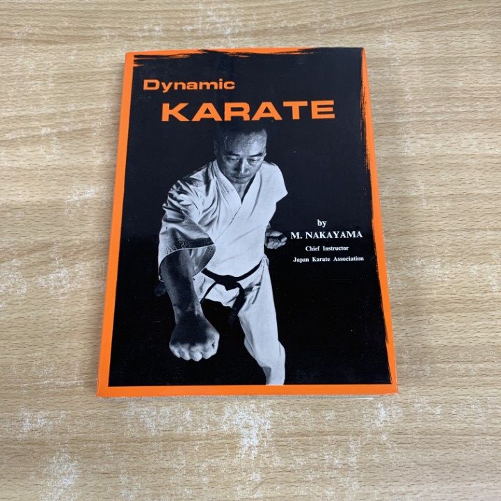 【高品質，限定SALE】 ▲01)【1点限り!】Dynamic Karate/Masatoshi Nakayama/中山正敏/講談社/空手/洋書/A 趣味・スポーツ・実用