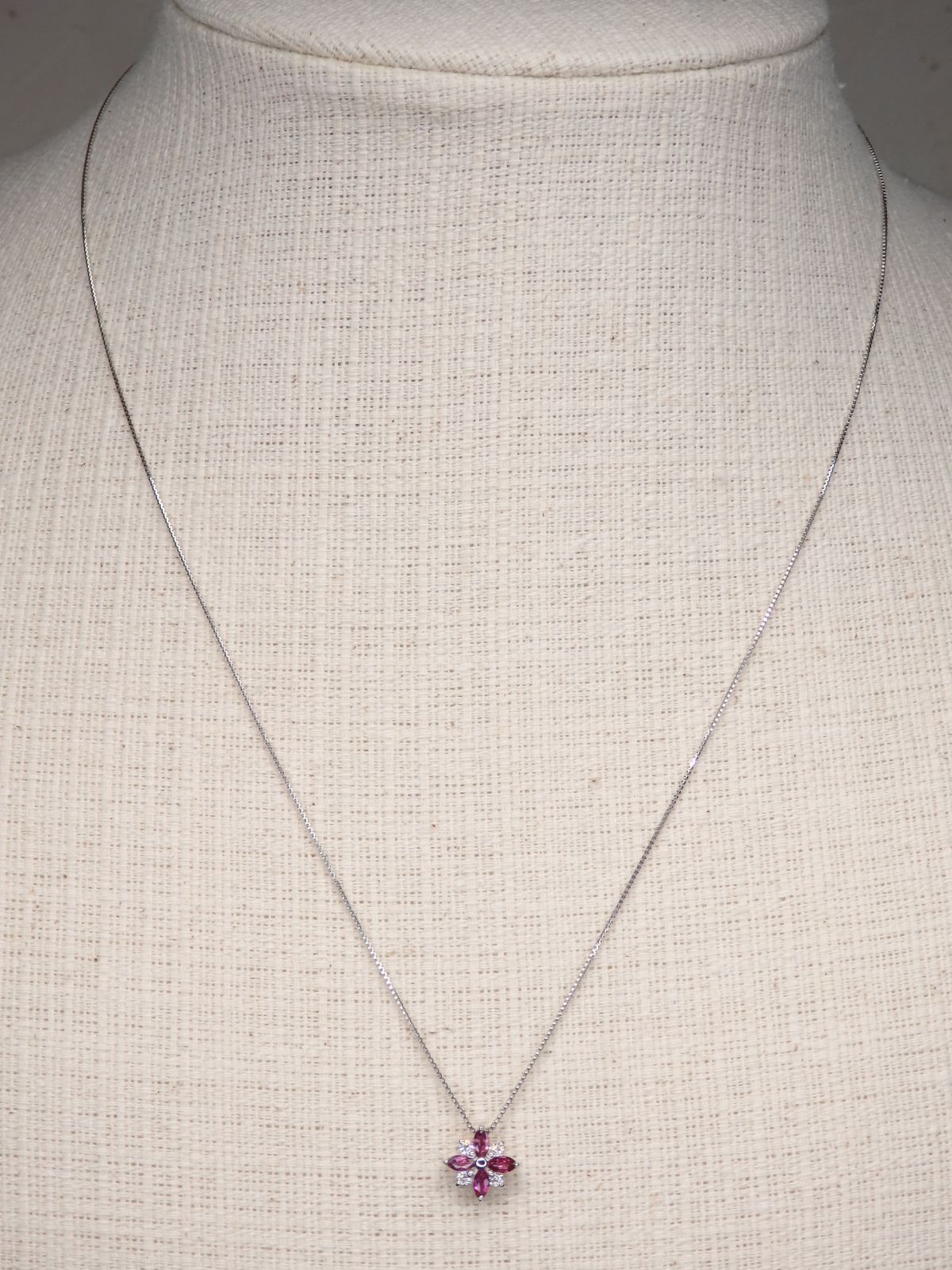 ルビー ペンダントTOP Z5528 0.29ct D0.07ct プラチナPt スター 星