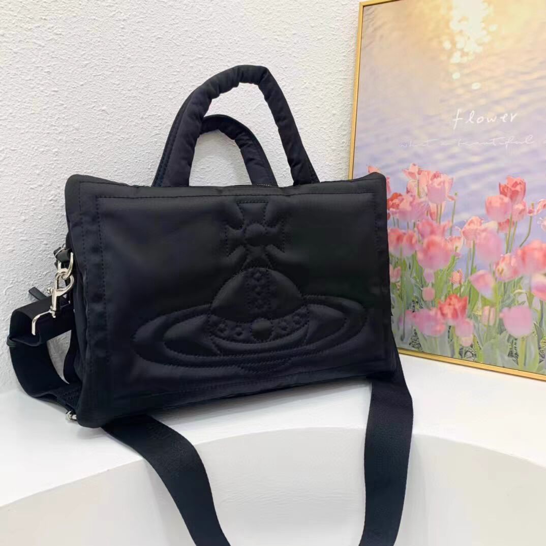 新品 Vivienne Westwood ショルダーバッグ ハンドバッグ