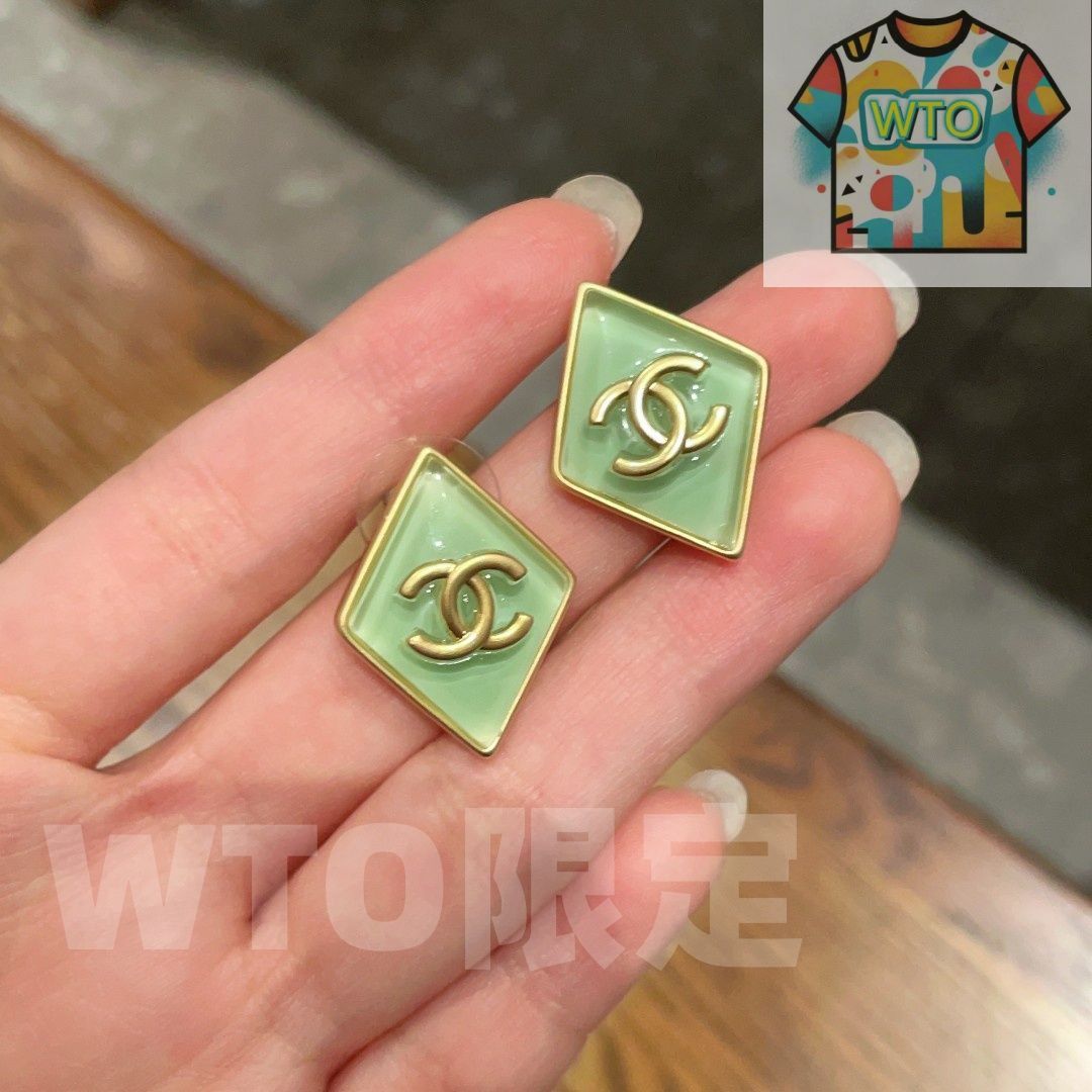 今日WTO】Chanel ヴィンテージ ダブル C ピアス 送料無料！在庫