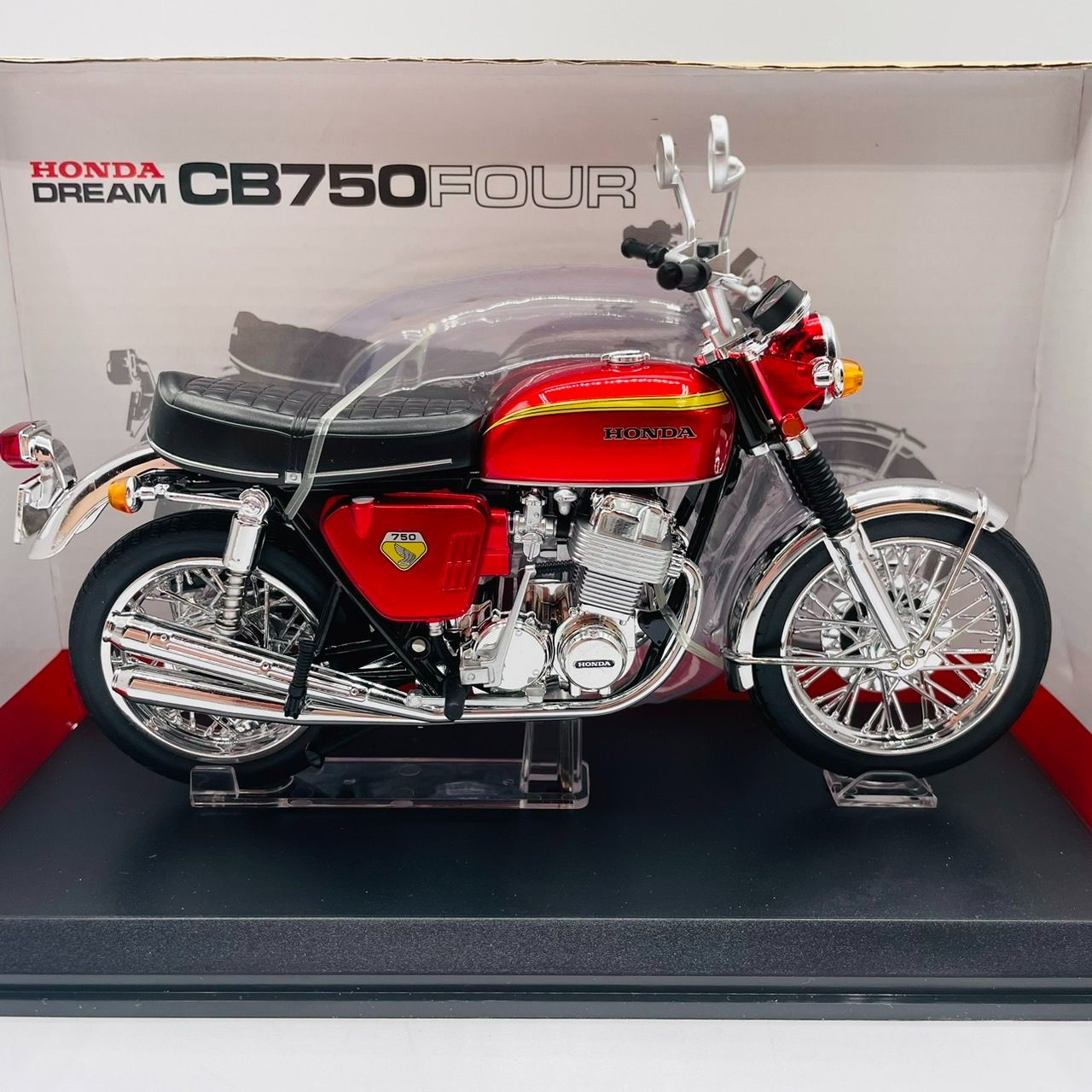 スカイネット 1/12 ホンダ ドリーム CB750FOUR KO キャンディレッド