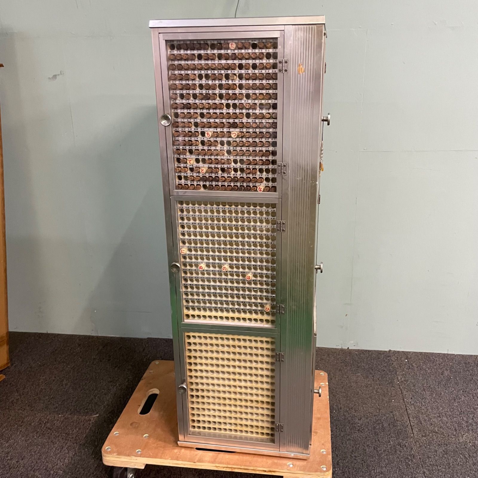 ♭ 印鑑タワー ハンコタワー 昭和レトロ 印鑑付き アンティーク 回転式 MARWIL-DEMENAGEMENTS_CH