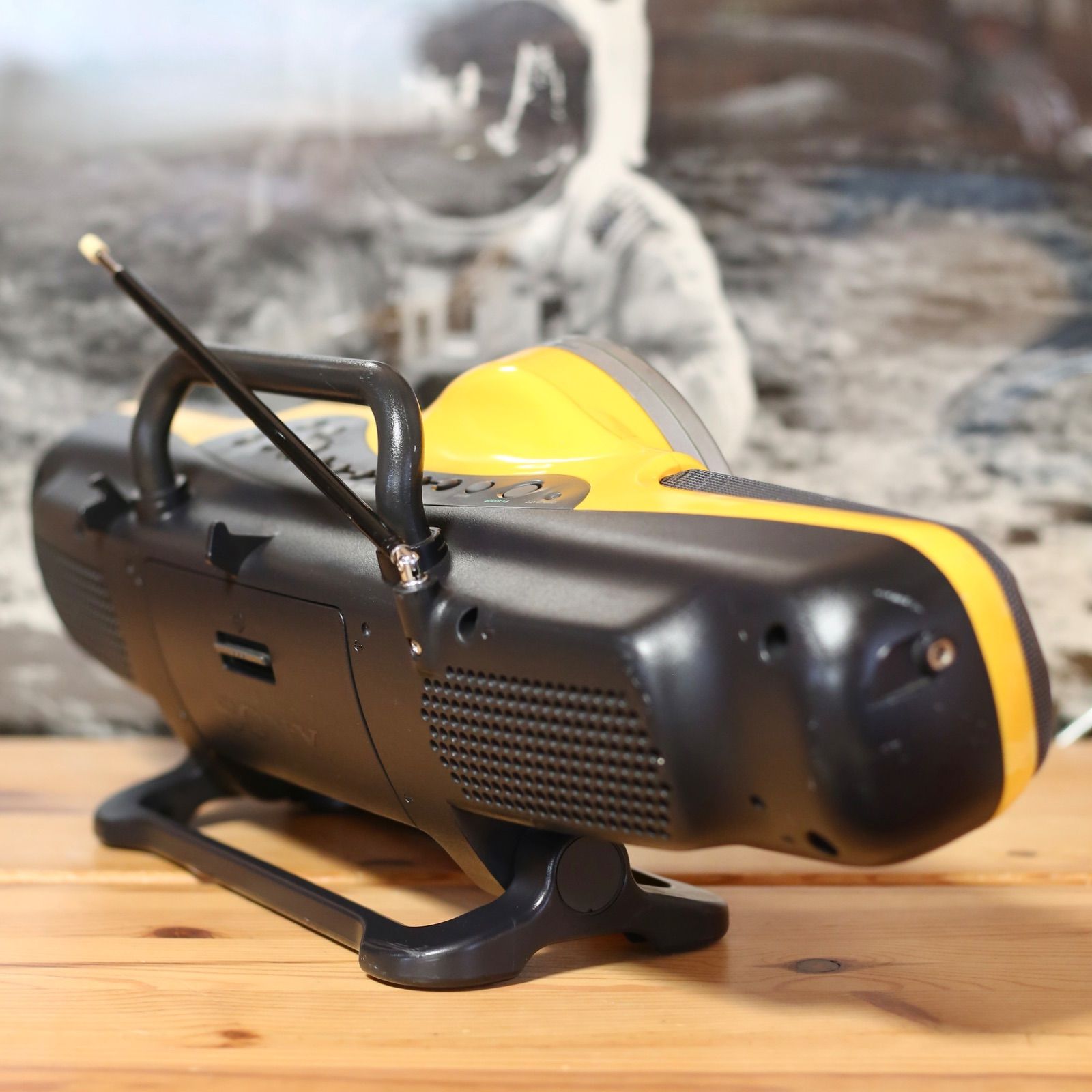 希少・動作品】 SONY DVDウォークマン D-VM1 RM-DW35L 赤 希少・動作品