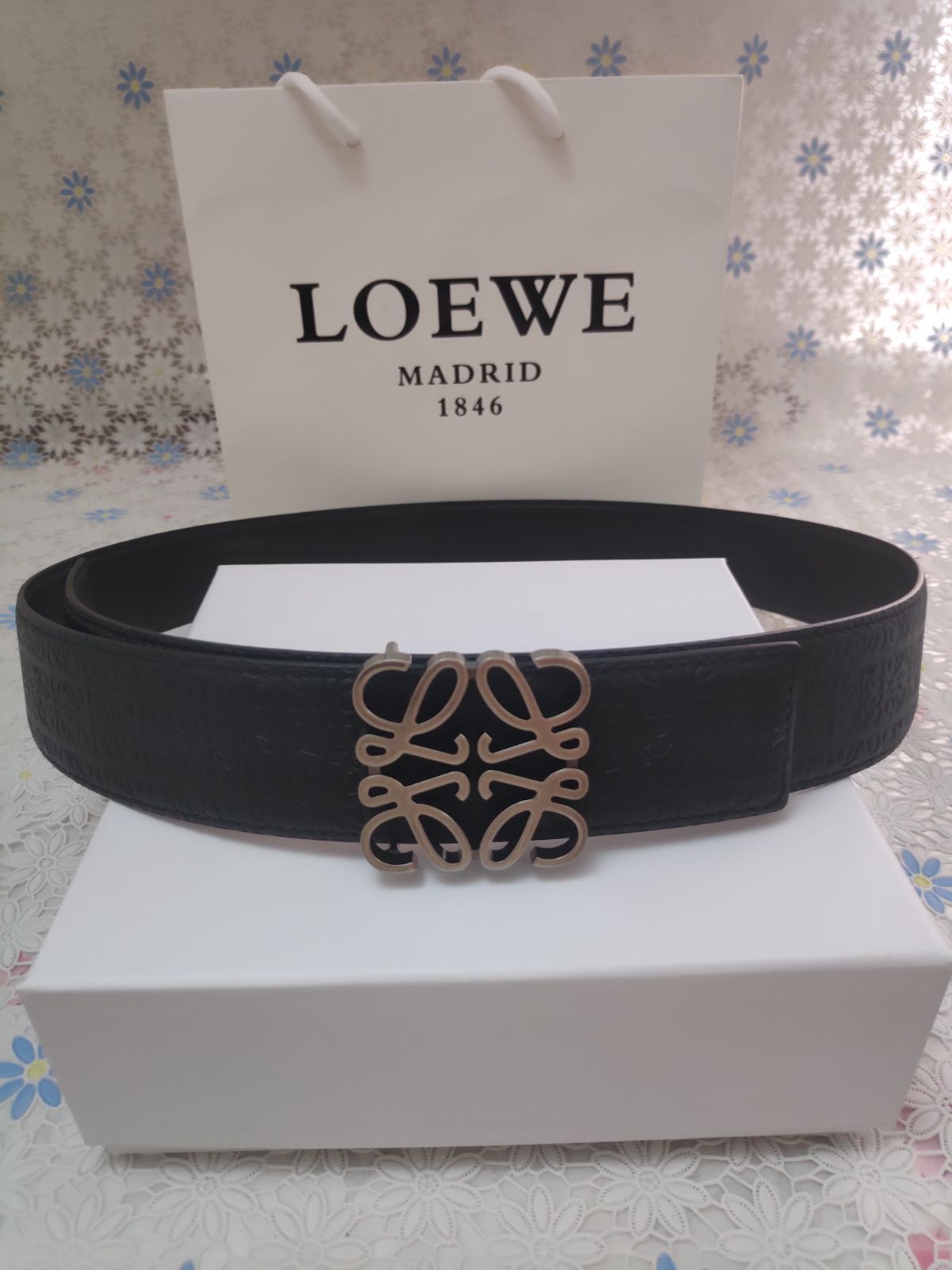 大幅お値下げです！ロエベ　 レディース 黒レザー ベルト 楽天市場】【最大2万円OFFクーポン対象・1/30～2/1限定】LOEWE ロエベ