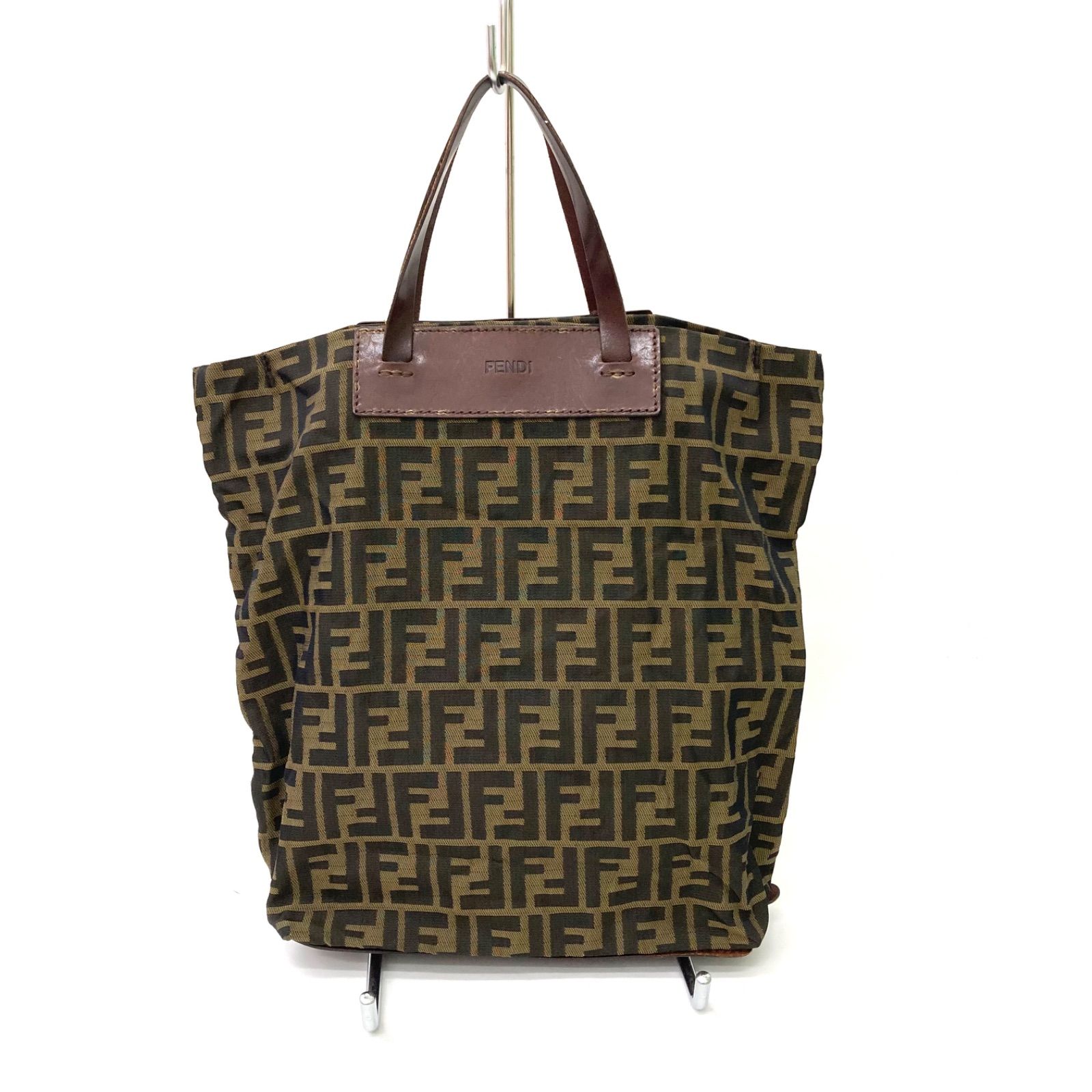 FENDI】フェンディ トートバッグ ズッカ柄 キャンバス ブラウン FENDI】フェンディ トートバッグ ズッカ柄 キャンバス ブラウン