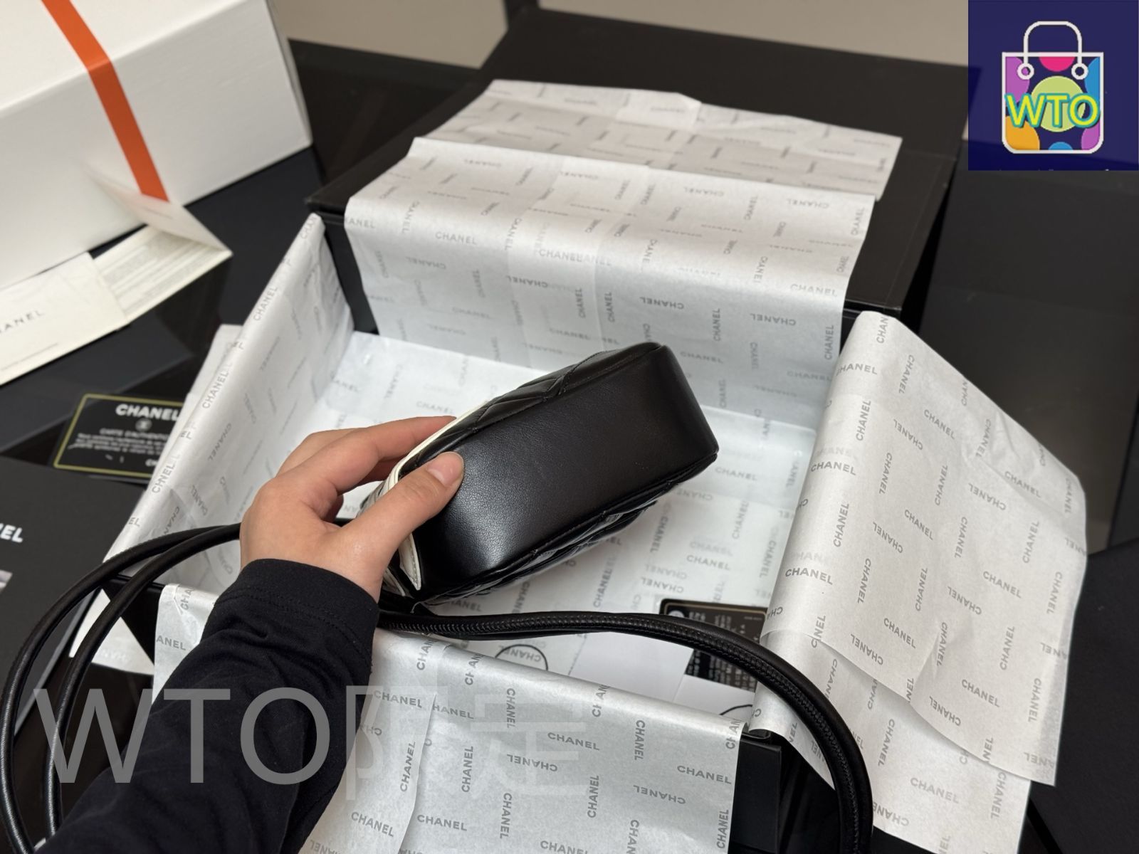 今日 Chanel コンポン カメラバッグ 13×15cm ヴィンテージ