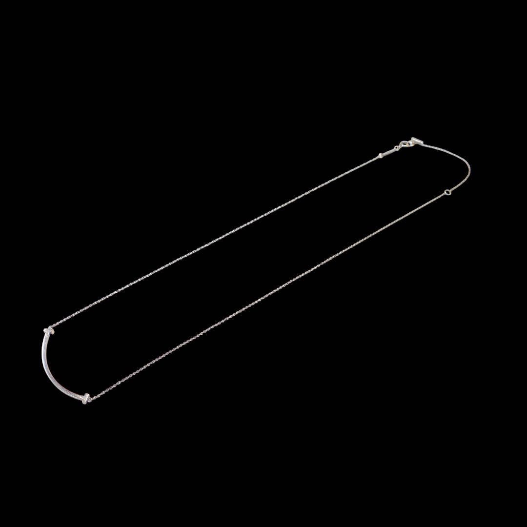 箱 ティファニー Tスマイル スモール ネックレス 750 K18WG 4064