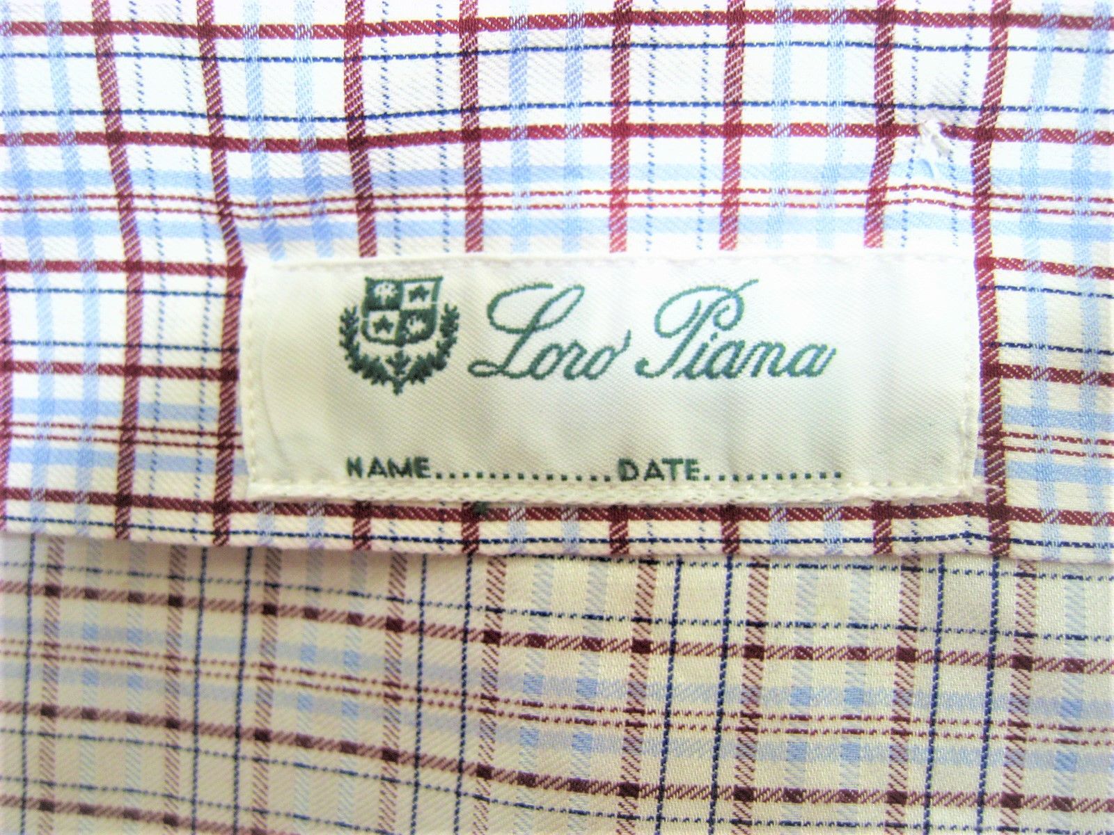 極美品 イタリー製 ロロピアーナ 白地にエンジ・スカイブルー・青 格子 サイズL 極美品 イタリー製 ロロピアーナ 白地にエンジ・スカイブルー